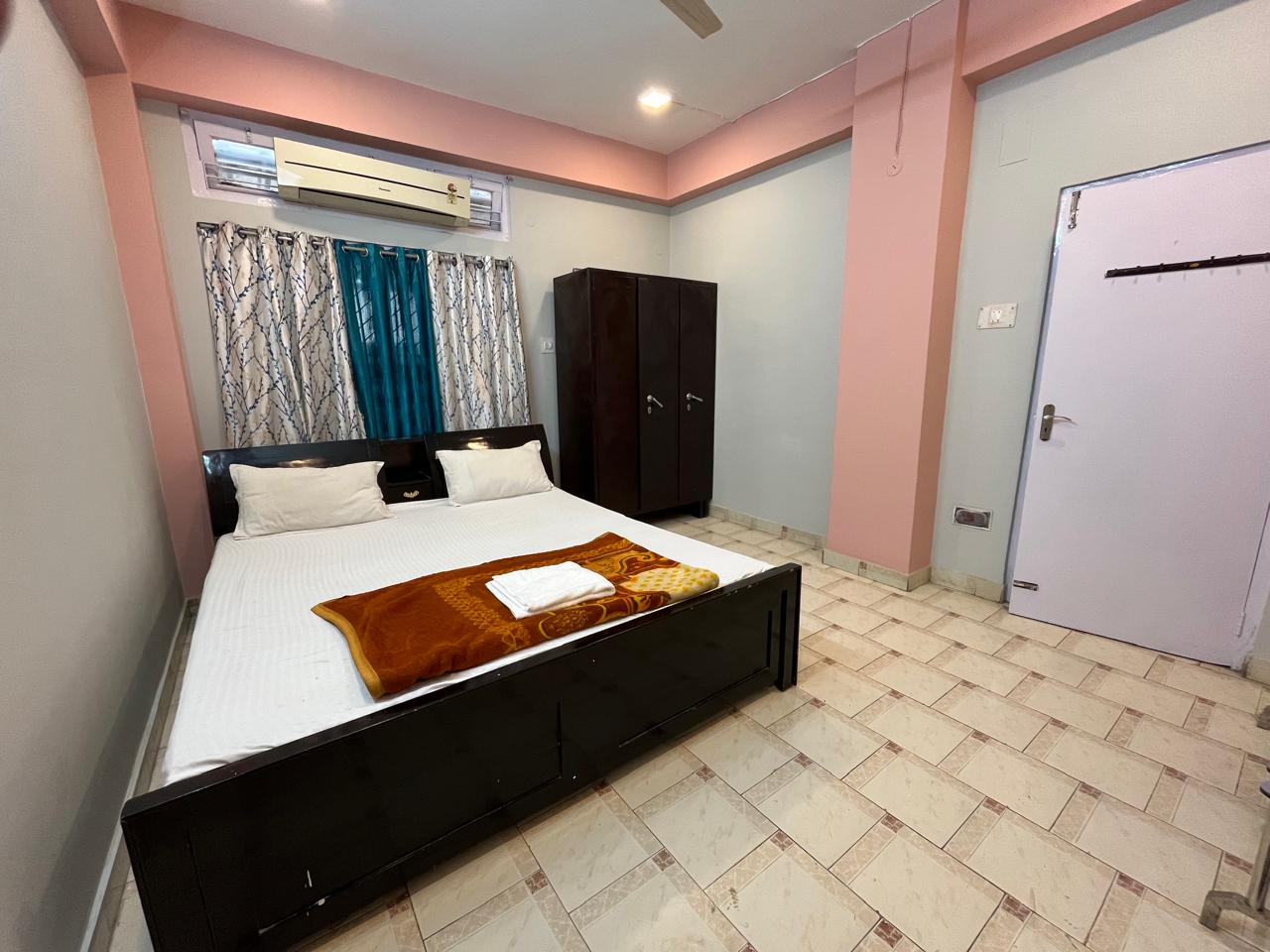 Fully Furnished 3bhk in Maniram Dewan Rd, Krishna Nagar, Chandmari, Guwahati, Assam, India for Rent